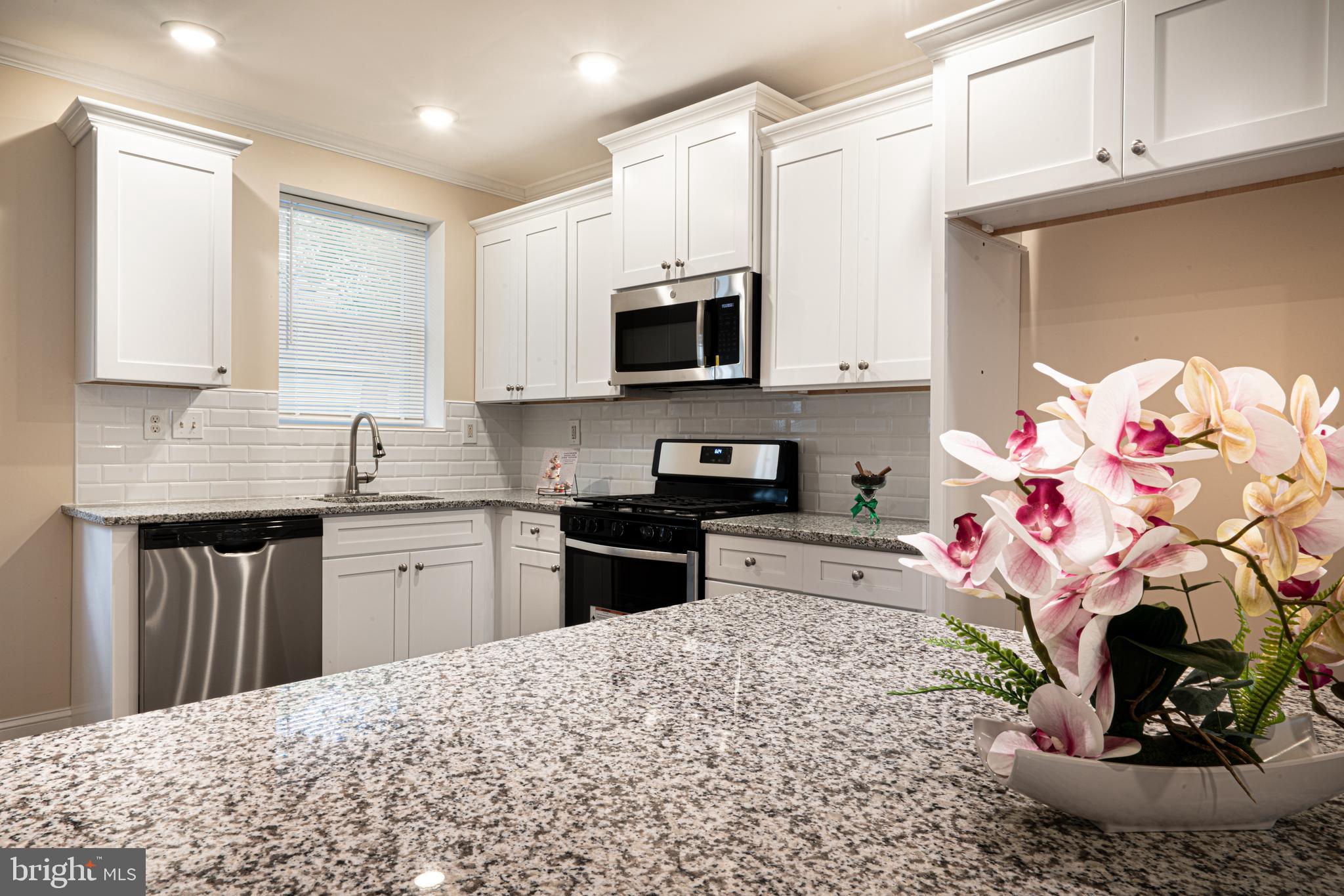 641 Arbor Road Cheltenham, PA 19012 - Photo 8 of 29