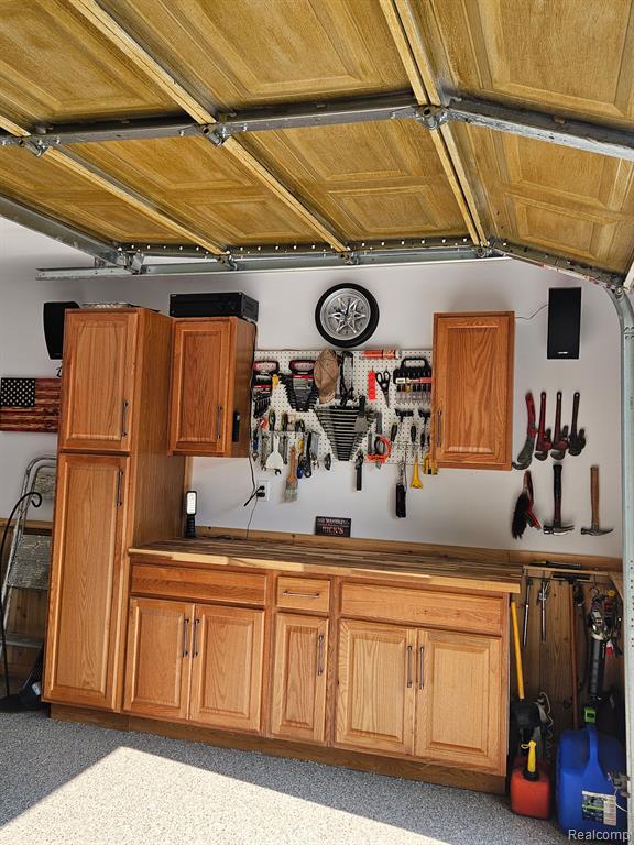 9382 Corunna Road Swartz Creek, MI 48473 - Photo 8 of 48 Gallery Image 8