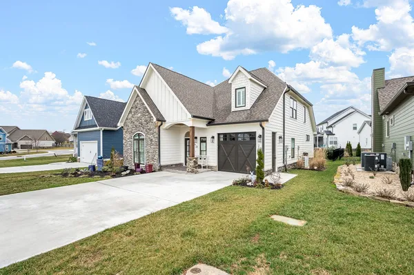 $539,900 | 22 DRIFTWOOD Court, Winchester, TN 37398