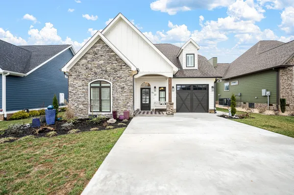 $539,900 | 22 DRIFTWOOD Court, Winchester, TN 37398