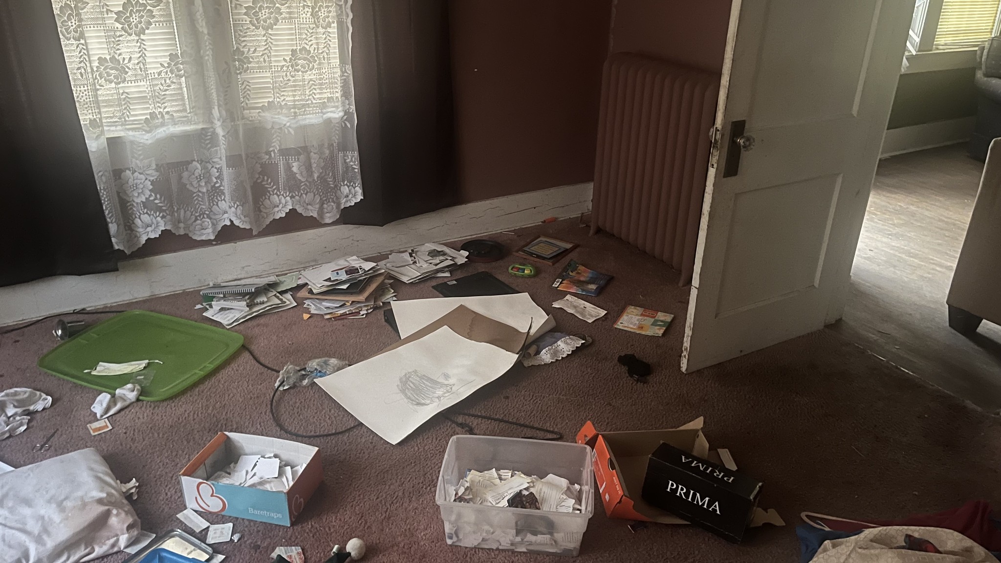 714 Spring Street Memphis, TN 38112 - Photo 12 of 21 a view of a entryway with furniture and floor to ceiling window