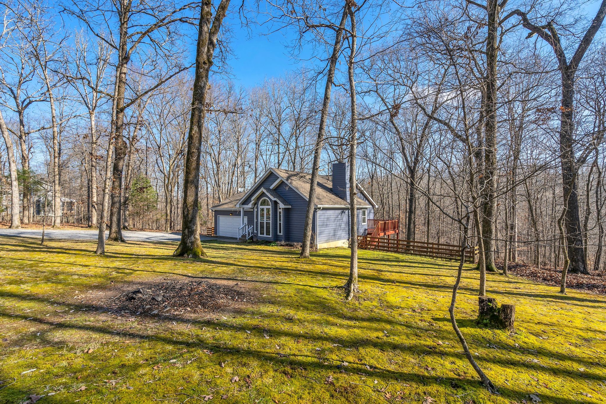 1365 Campbell Ridge Road Kingston Springs, TN 37082 - Photo 5 of 28 a view of a house with swimming pool