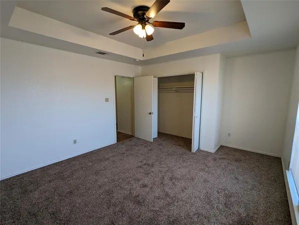$1,350 | 212 Lanham Court, White Settlement, TX 76108