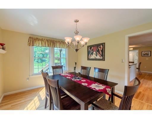 147 Lexington Road Dracut, MA 01826 - Photo 17 of 35 Gallery Image 17