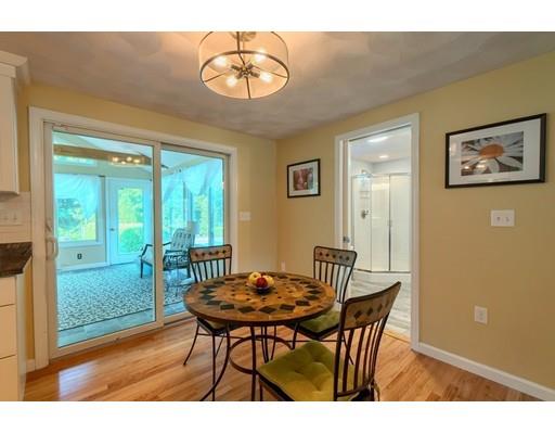 147 Lexington Road Dracut, MA 01826 - Photo 8 of 35 Gallery Image 8