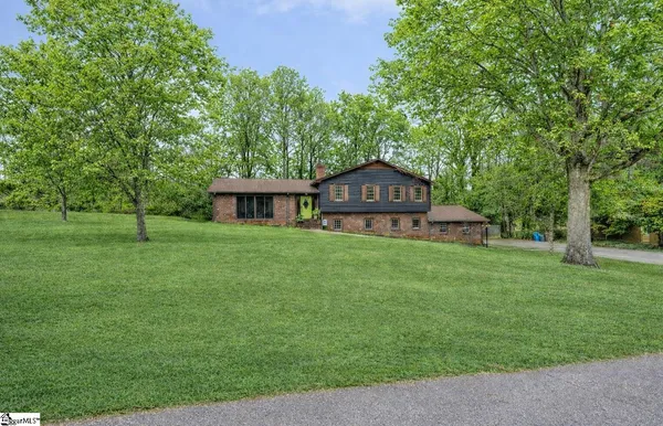 $534,900 | 6 Devonshire Lane, Greenville, SC 29617