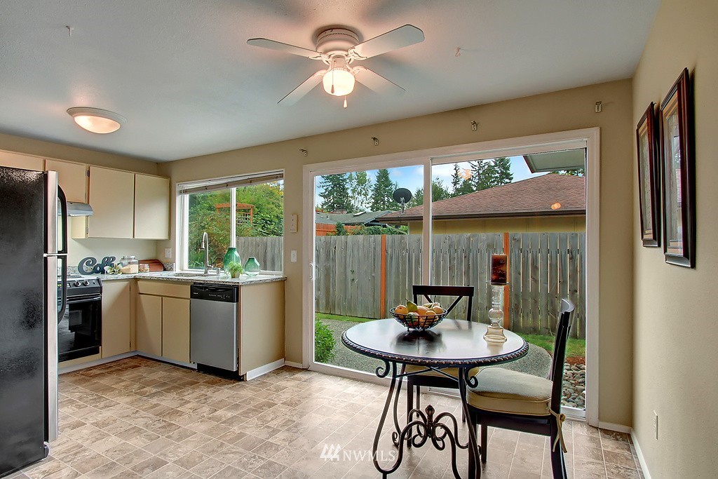 17221 24th Avenue Southeast Bothell, WA 98012 - Photo 4 of 13