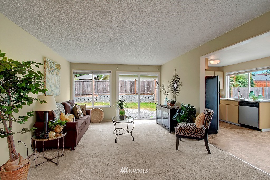 17221 24th Avenue Southeast Bothell, WA 98012 - Photo 5 of 13