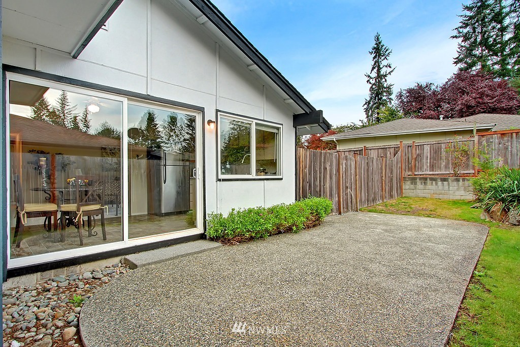 17221 24th Avenue Southeast Bothell, WA 98012 - Photo 10 of 13