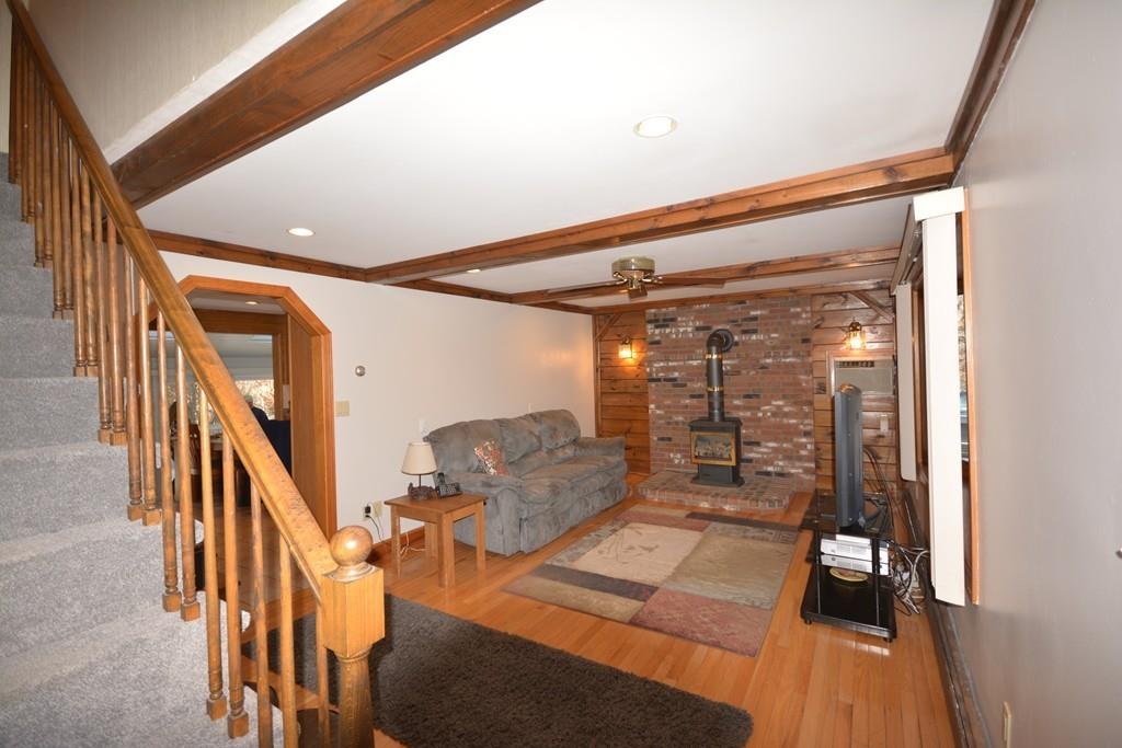 8 Betty Spring Road Freetown, MA 02717 - Photo 13 of 39