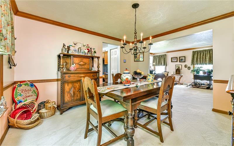 3102 Haberlein Road Gibsonia, PA 15044 - Photo 6 of 25 Gallery Image 6