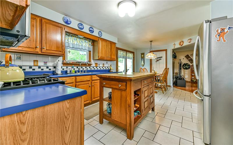3102 Haberlein Road Gibsonia, PA 15044 - Photo 7 of 25 Gallery Image 7
