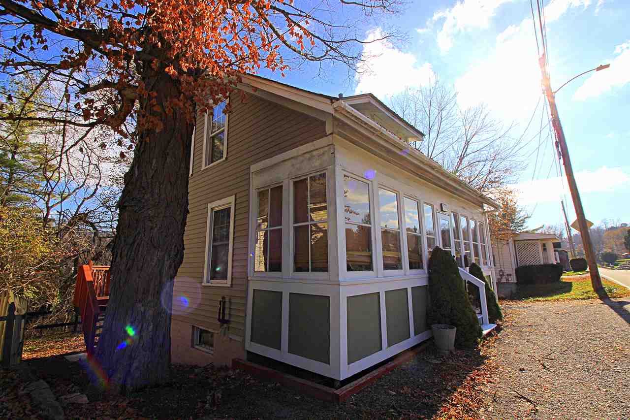 118 Morgan Street Bennington, VT 05201 - Photo 4 of 31 Gallery Image 4