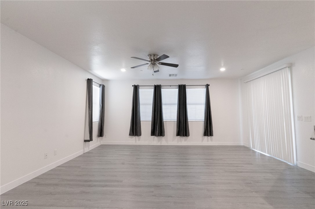 169 Fulgora Street Henderson, NV 89074 - Photo 11 of 37