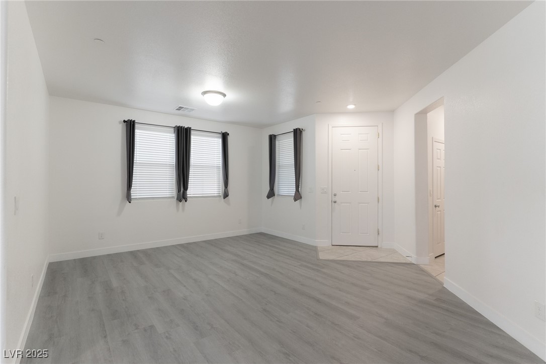 169 Fulgora Street Henderson, NV 89074 - Photo 12 of 37