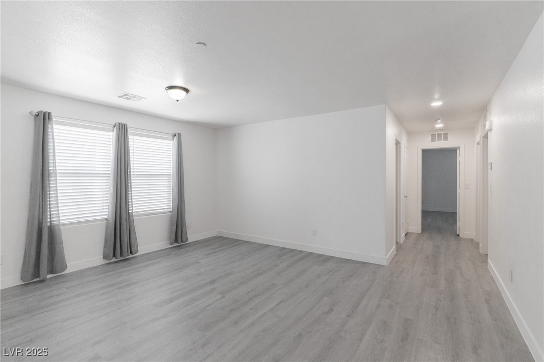 169 Fulgora Street Henderson, NV 89074 - Photo 14 of 37