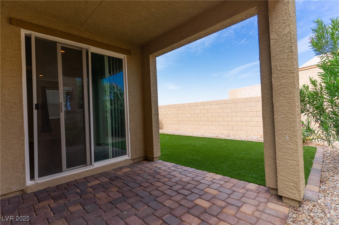 169 Fulgora Street Henderson, NV 89074 - Photo 26 of 37