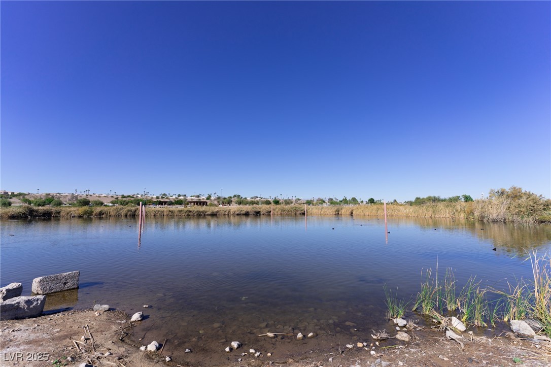 169 Fulgora Street Henderson, NV 89074 - Photo 29 of 37 Railroad Lake