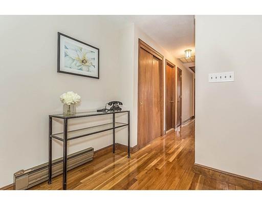 20 Circle Road Lexington, MA 02420 - Photo 13 of 29