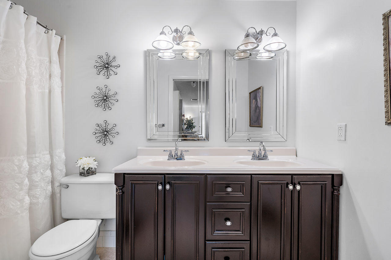 5150 Nesting Way, Unit B Delray Beach, FL 33484 - Photo 21 of 28 Master Bath