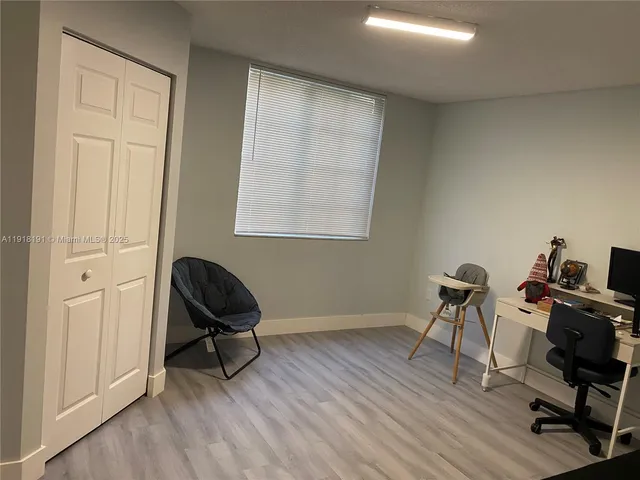 $2,400 | 677 Southwest 111th Avenue, Unit 202, Pembroke Pines, FL 33025