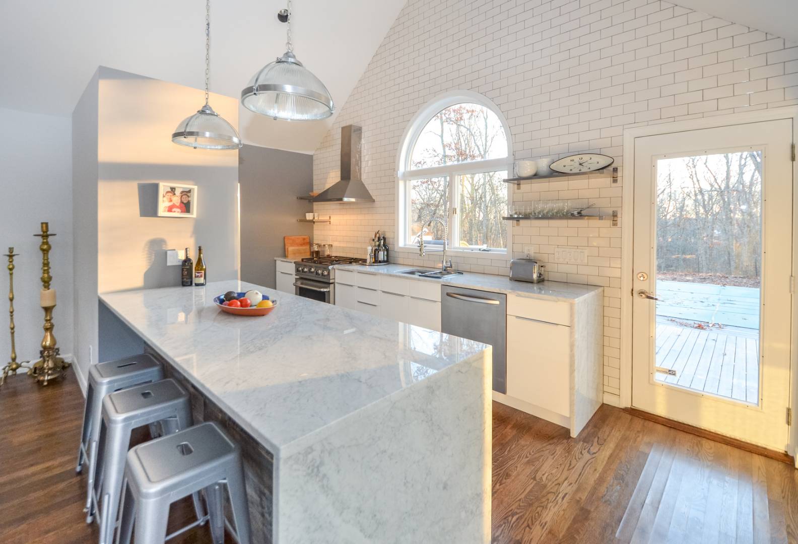 44 Tansey Lane Bridgehampton, NY 11932 - Photo 6 of 15