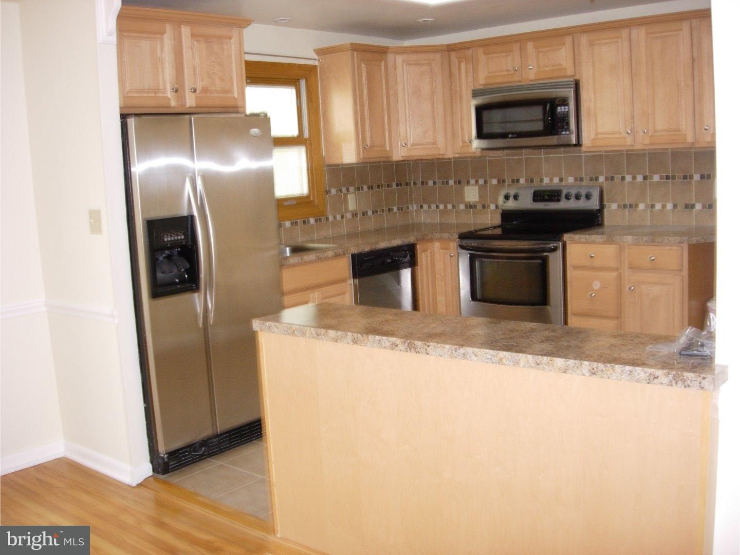 317 North Providence Road Media, PA 19063 - Photo 4 of 10