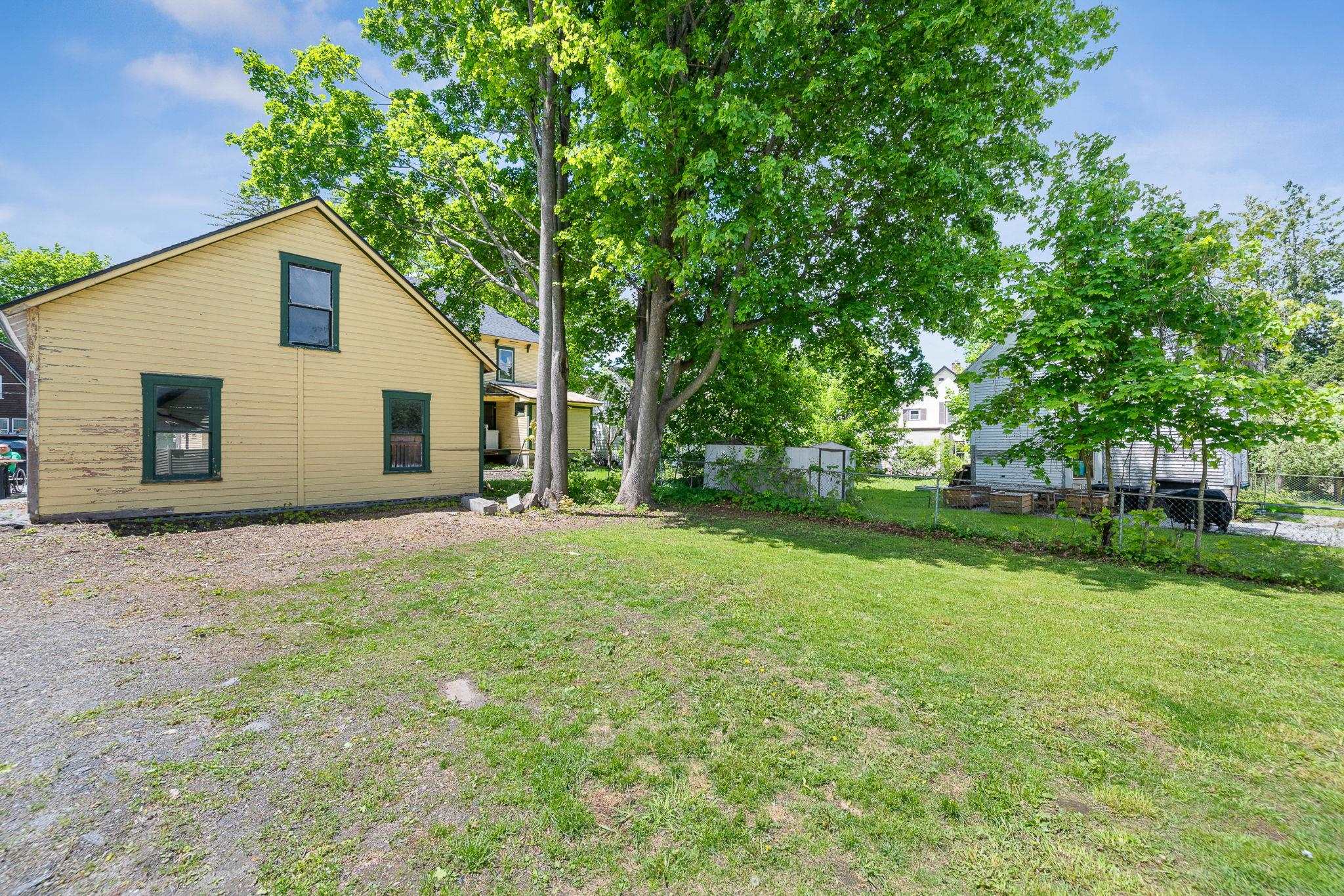 145 Washington Street Barre, VT 05641 - Photo 37 of 39