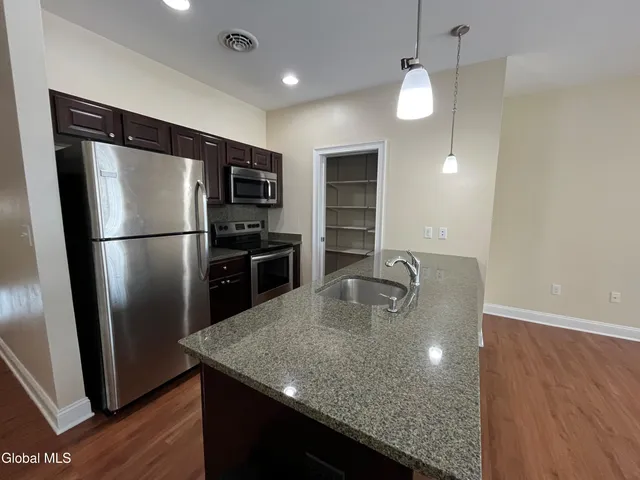 $2,758 | 74 Weibel Avenue, Unit 2STR205, Saratoga Springs, NY 12866