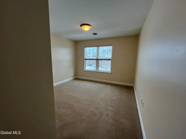 $2,758 | 74 Weibel Avenue, Unit 2STR205, Saratoga Springs, NY 12866