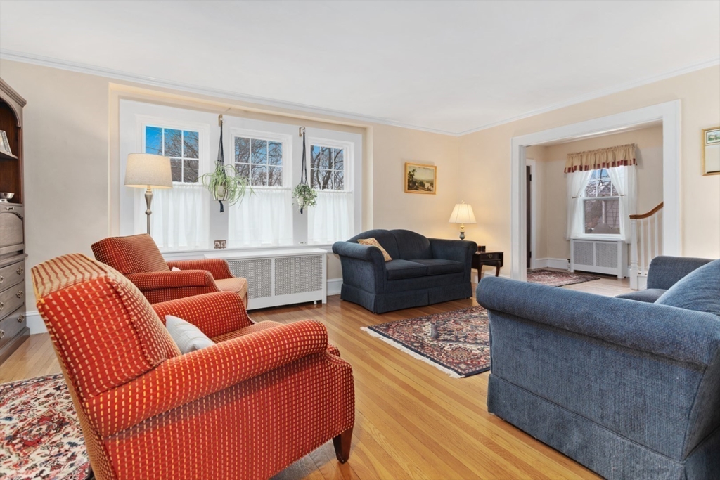 2 Virginia Road Reading, MA 01867 - Photo 10 of 42 Gallery Image 10