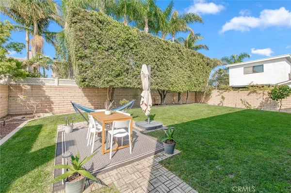 $6,500 | 8921 Burlcrest Drive, Huntington Beach, CA 92646