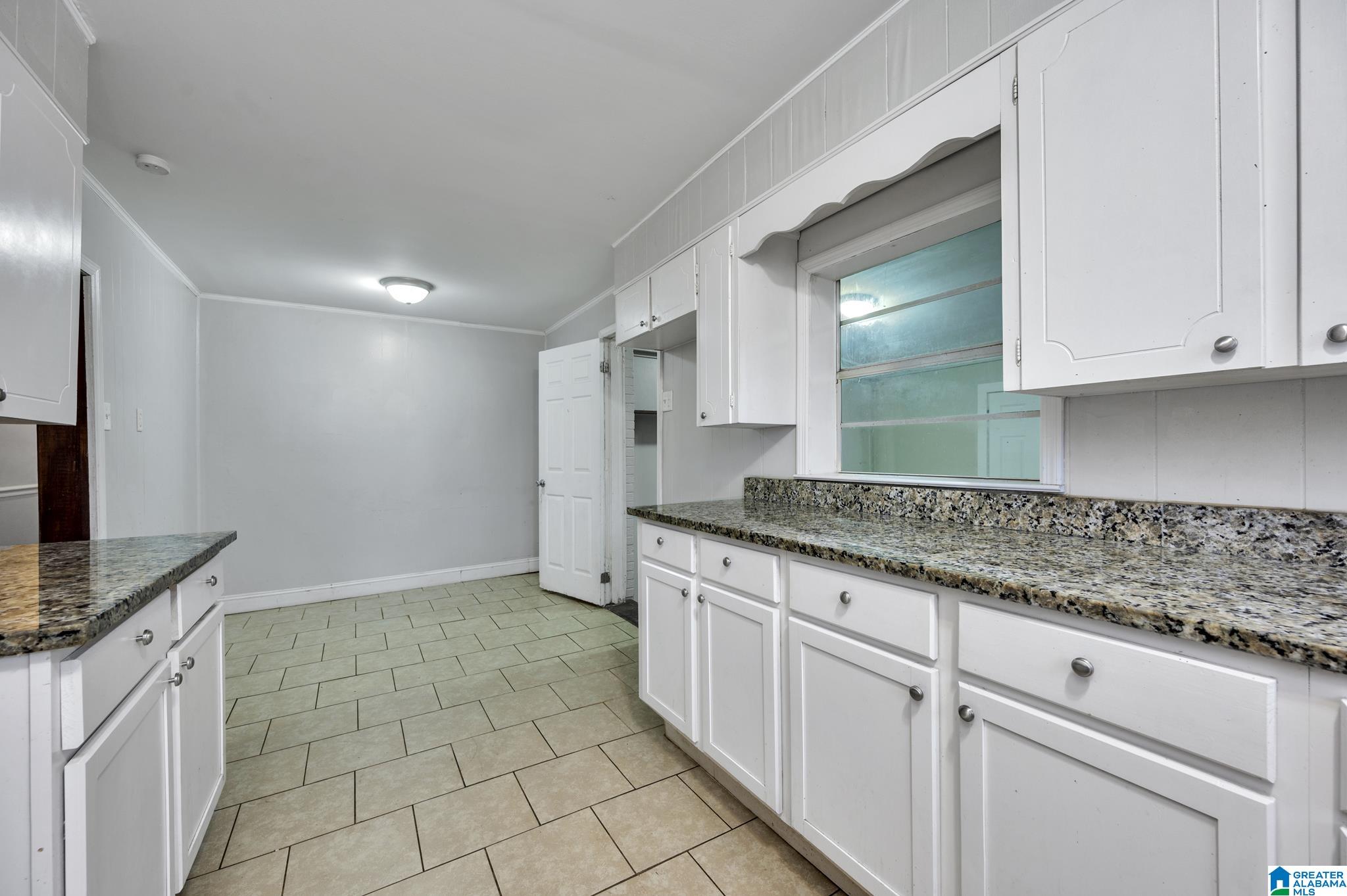 92 Swindle Drive Adamsville, AL 35005 - Photo 7 of 23
