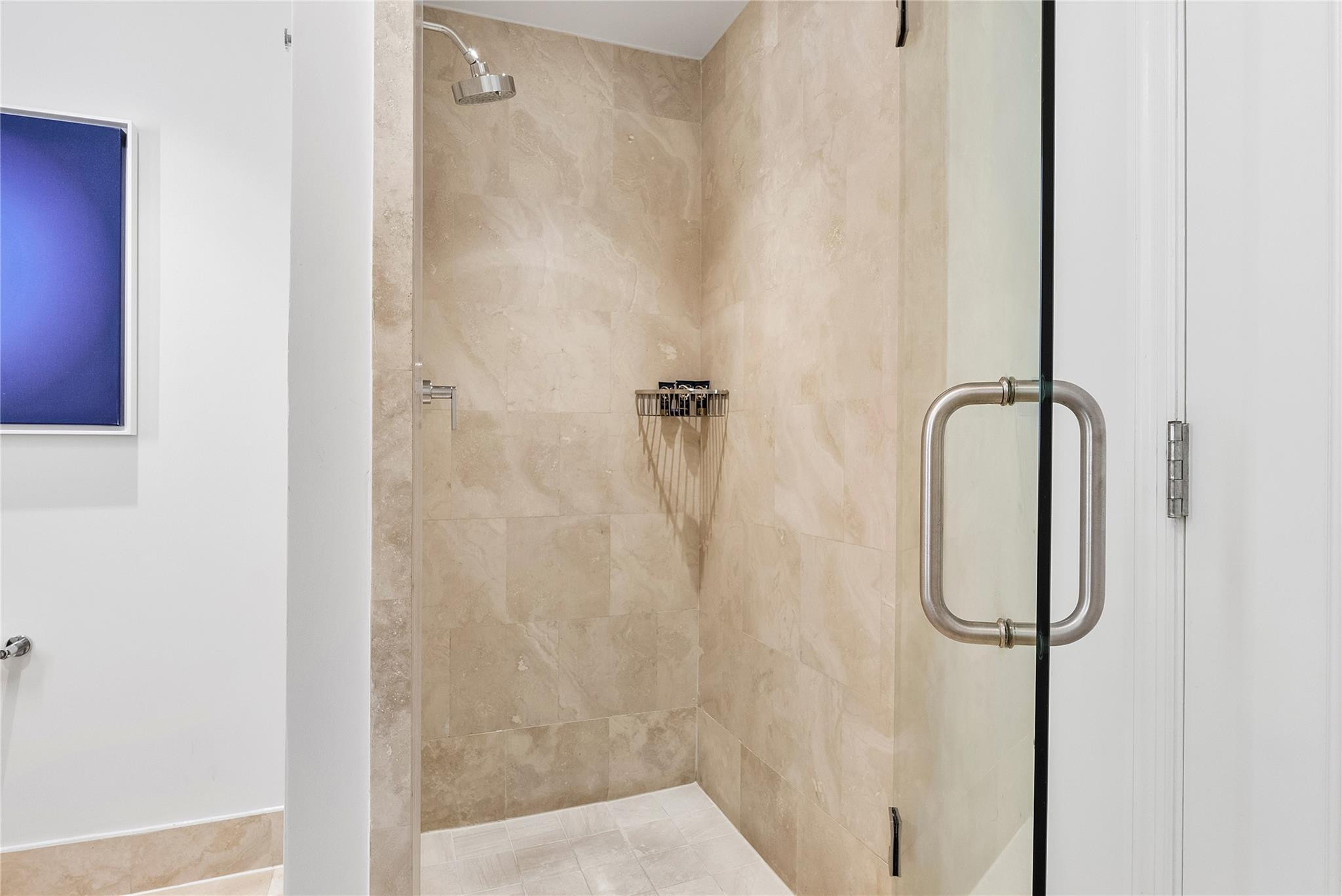 4401 Collins Avenue, Unit 2701 Miami Beach, FL 33140 - Photo 24 of 43 Photo 24