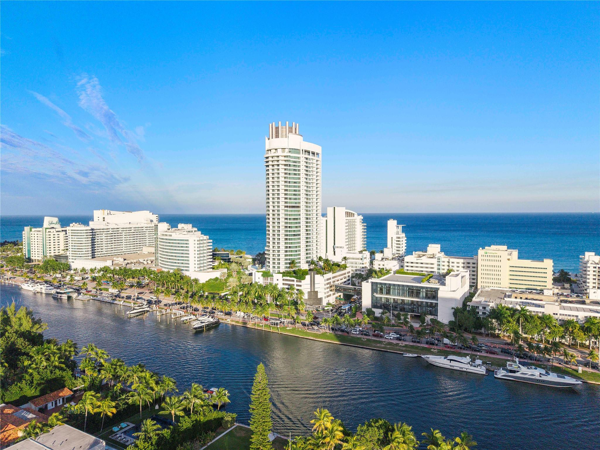 4401 Collins Avenue, Unit 2701 Miami Beach, FL 33140 - Photo 3 of 43 Photo 3