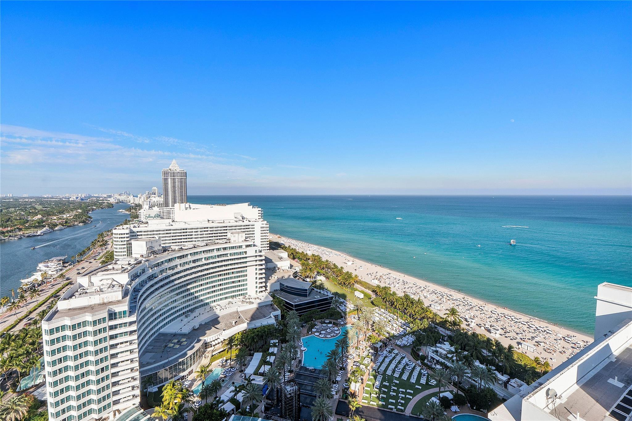 4401 Collins Avenue, Unit 2701 Miami Beach, FL 33140 - Photo 10 of 43 Photo 10