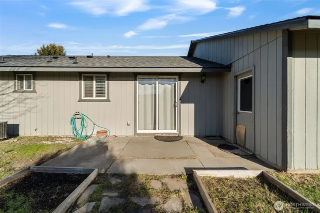 $370,000 | 4721 Forsythia Street, West Richland, WA 99353