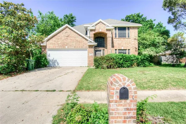 $3,200 | 7025 Michael Drive, North Richland Hills, TX 76182