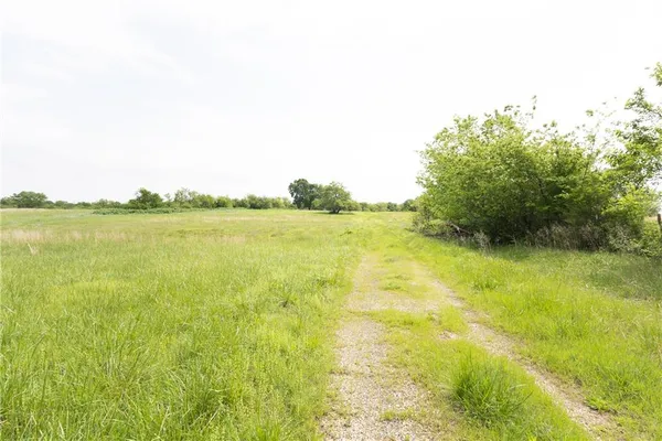 $425,000 | 214 20000 Road, Cherryvale, KS 67335