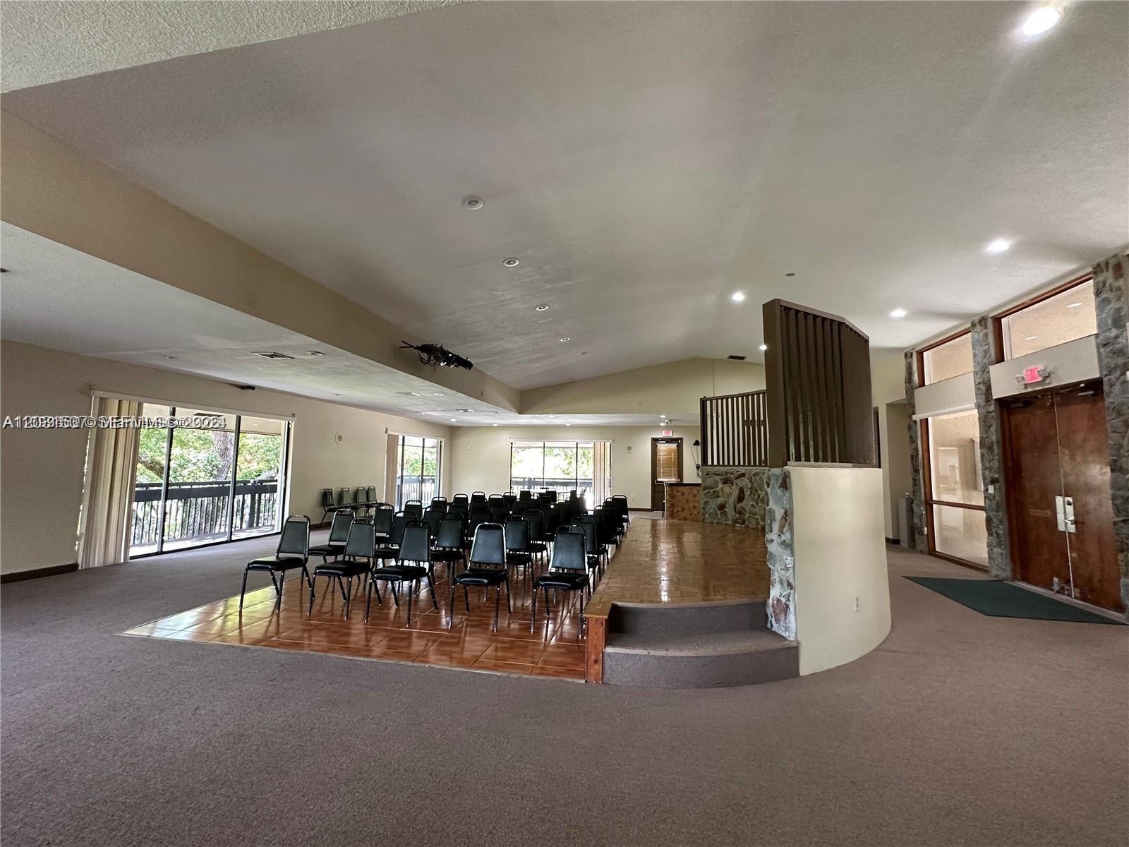 601 Ives Dairy Road, Unit 4018 Miami, FL 33179 - Photo 40 of 61