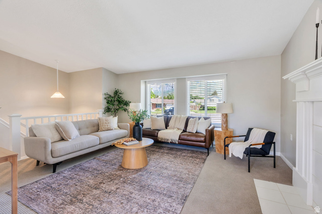 985 North 520 East Orem, UT 84097 - Photo 4 of 68