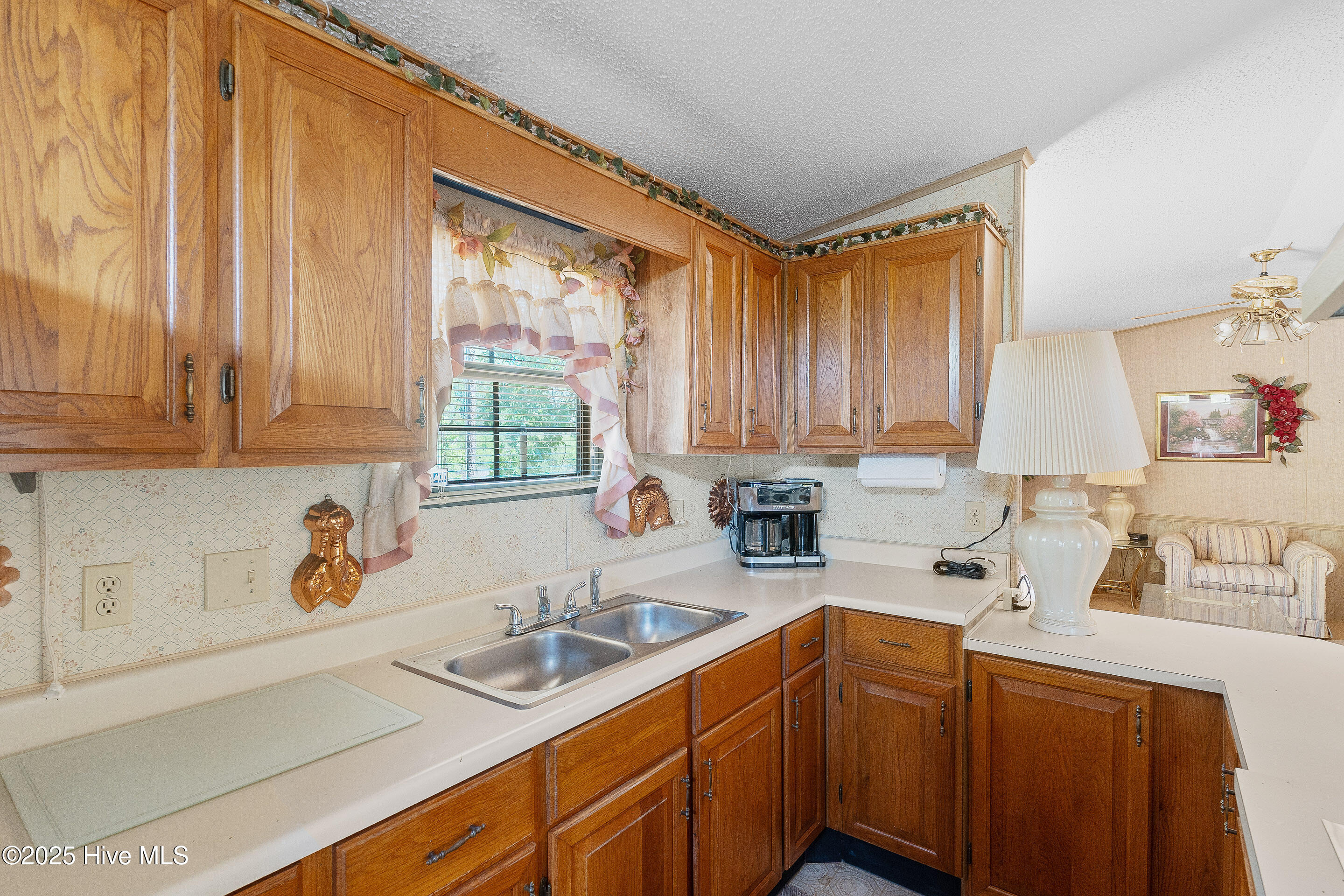 295 Redwood Road Southport, NC 28461 - Photo 12 of 32 295 Redwood Dr MLS-13