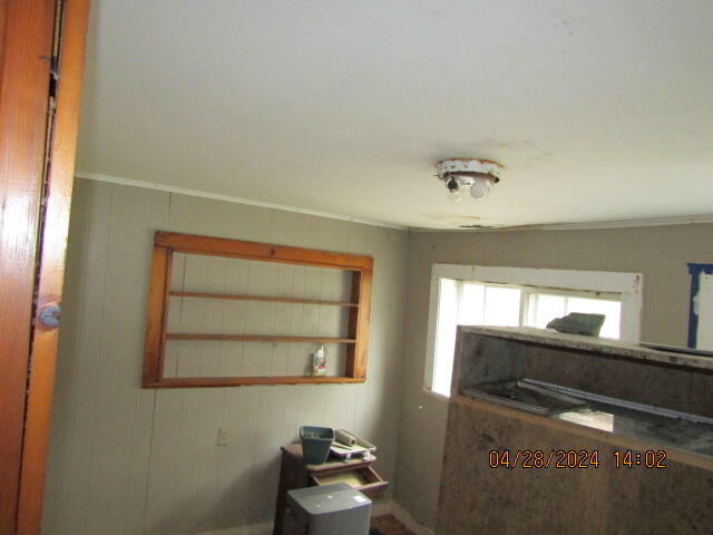 200 Back Street Monmouth, ME 04265 - Photo 5 of 24 IMG_0210