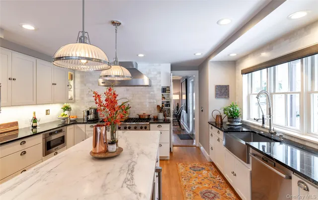 $2,250,000 | 32 Tallman Avenue, Nyack, NY 10960