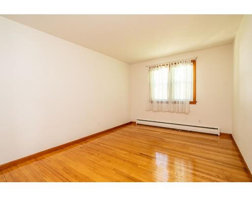 91 Mildred Avenue Springfield, MA 01104 - Photo 24 of 41 a view of an empty room and window