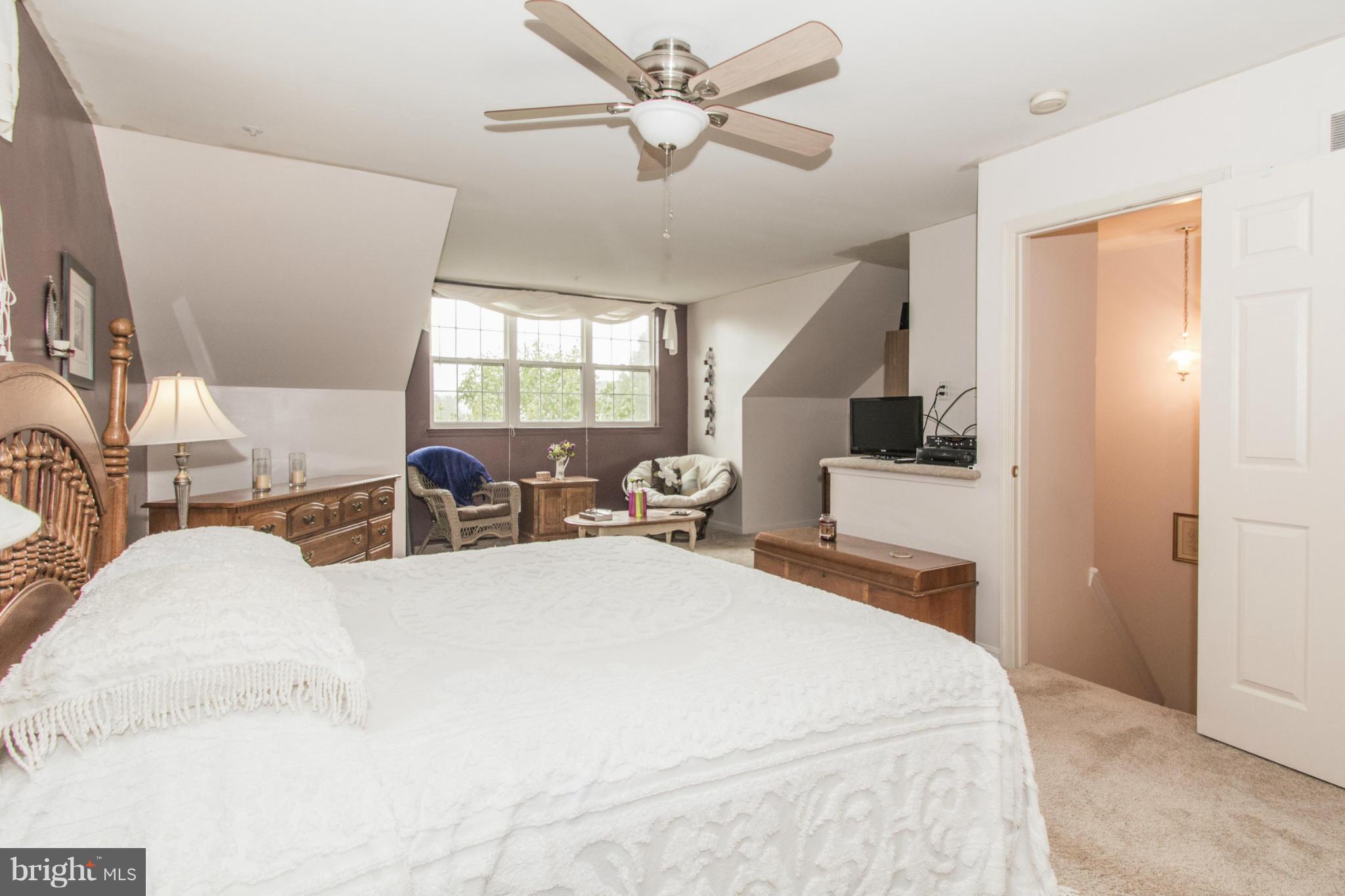 8712 Autumn Ridge Court Odenton, MD 21113 - Photo 14 of 29 Bedroom (Master)