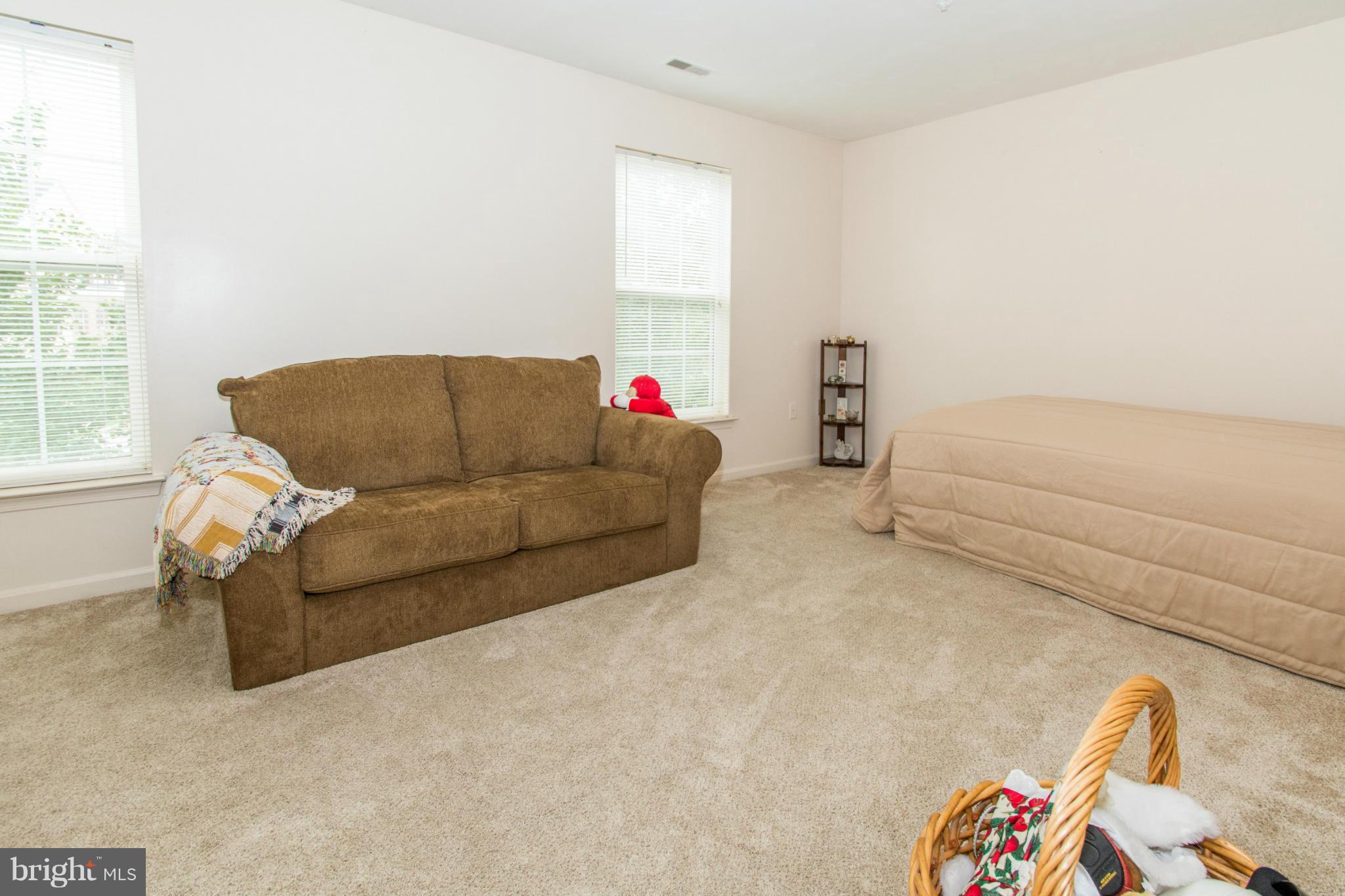 8712 Autumn Ridge Court Odenton, MD 21113 - Photo 17 of 29 Bedroom
