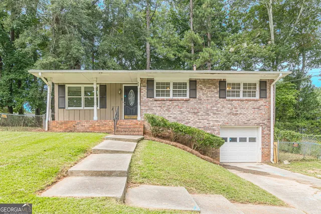 $1,345 | 828 Sheppard Way, Stone Mountain, GA 30083