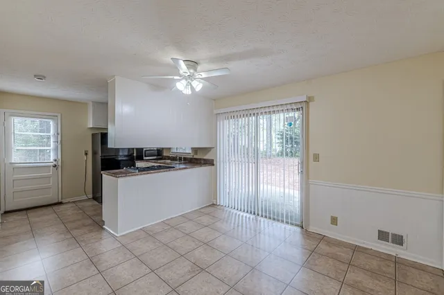 $1,345 | 828 Sheppard Way, Stone Mountain, GA 30083