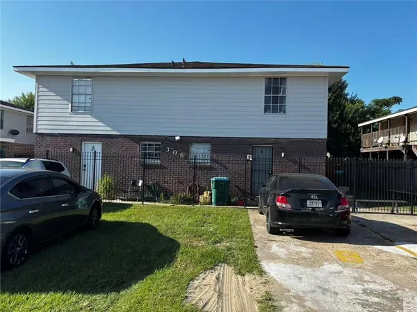 $450,000 | 308 Duke Drive, Kenner, LA 70065